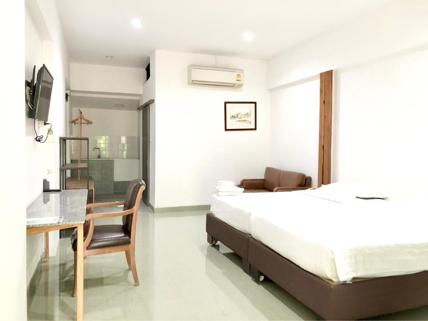 Lopburi Inn Resort Bagian luar foto