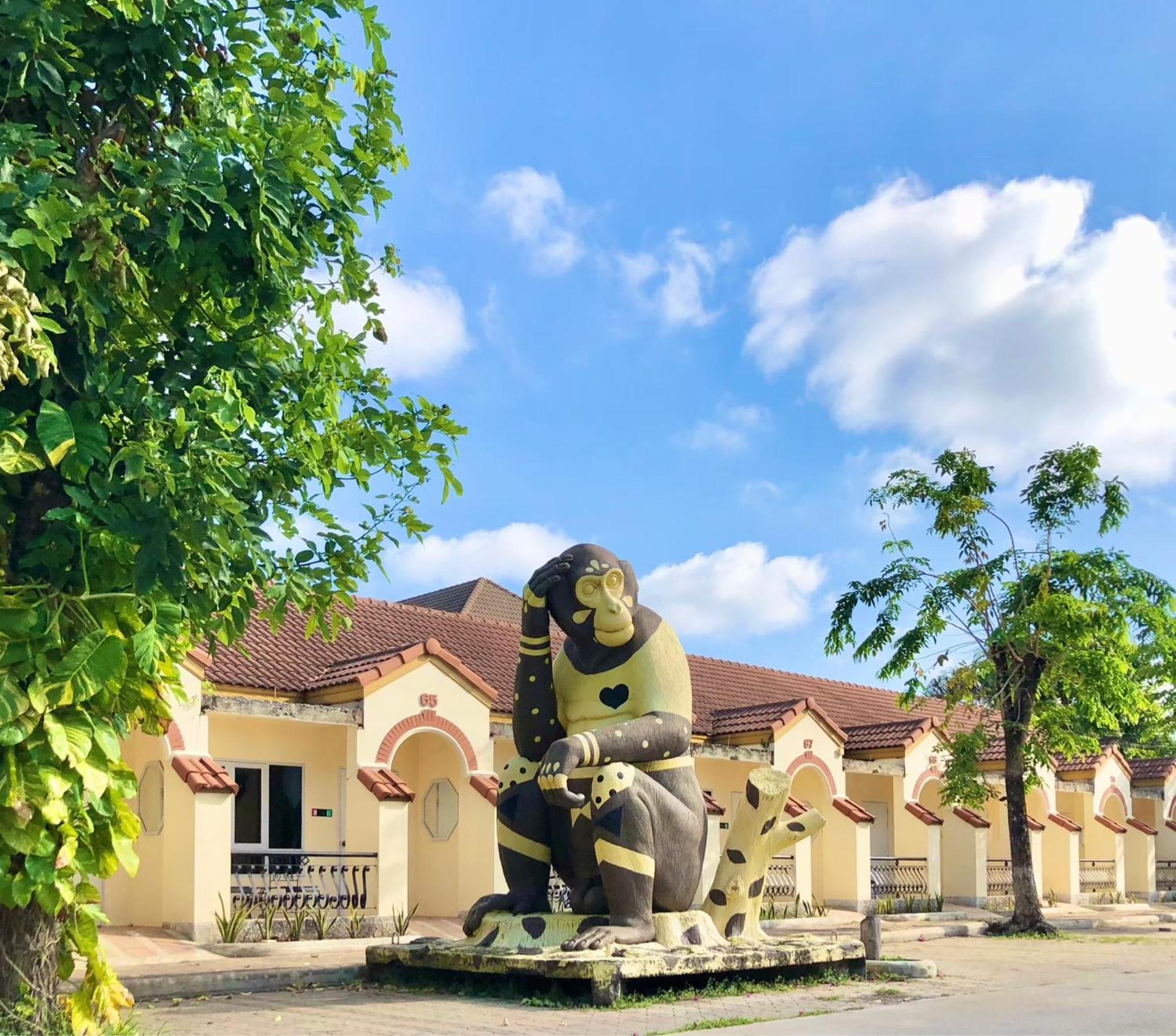 Lopburi Inn Resort Bagian luar foto